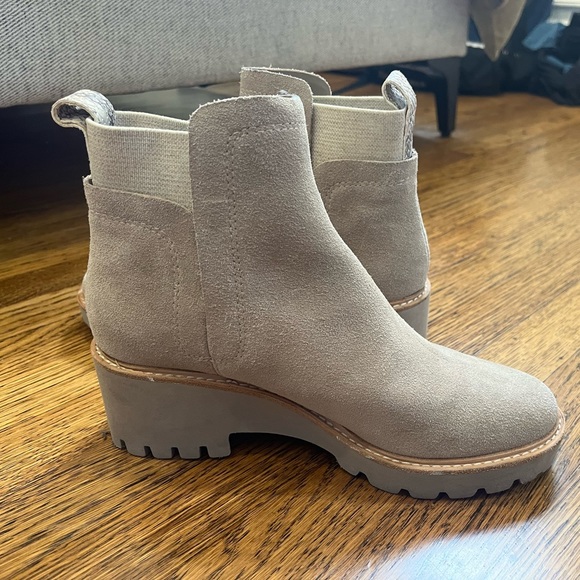 Dolce Vita Boots: HUEY BOOTIES SIZE 7.5 worn once - Picture 4 of 6